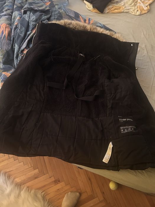 Зимно яке Zara.