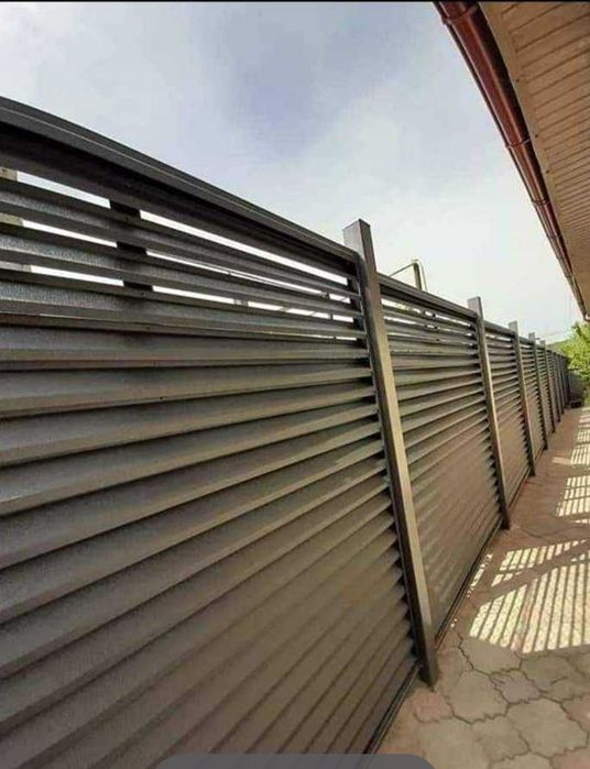 Facem garduri din plasă bordurată