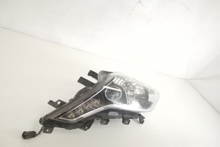 Ляв фар оригинален халогенен и LED Toyota Land Cruiser / Тойота Ланд К