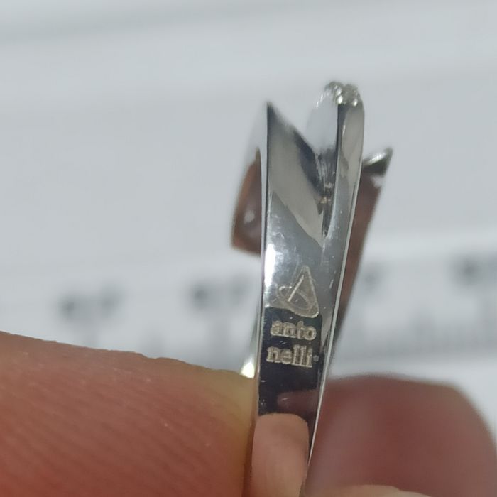 Inel aur alb 18 kt cu diamante