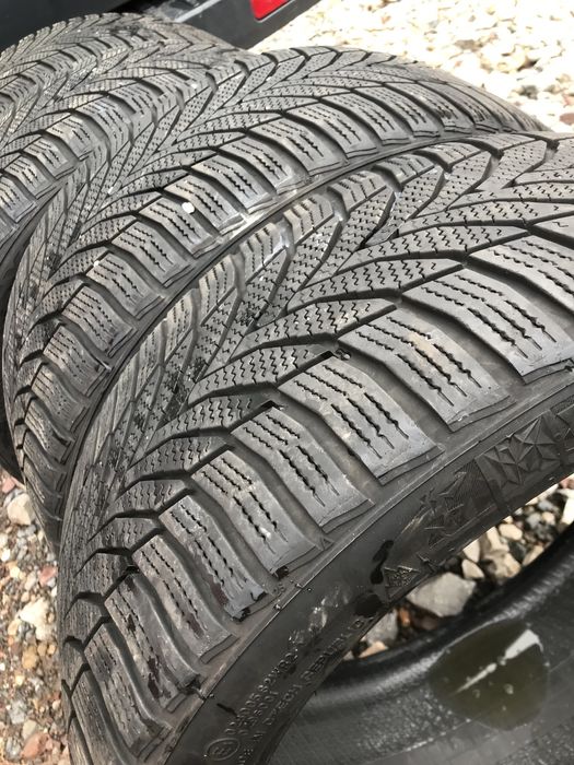 Зимни гуми 4бр.215/40R17