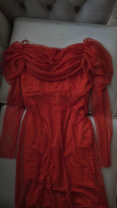 Нова рокля с етикет