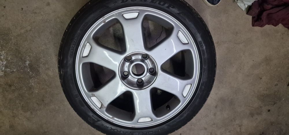 Джанти с гуми Audi Avus 17"