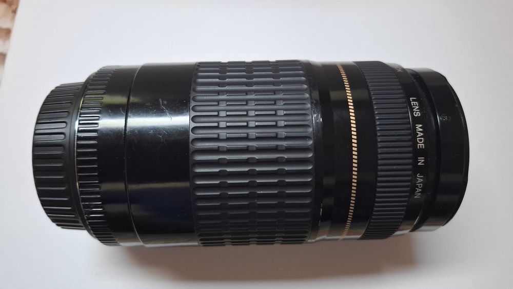Obiectiv Canon 75-300mm