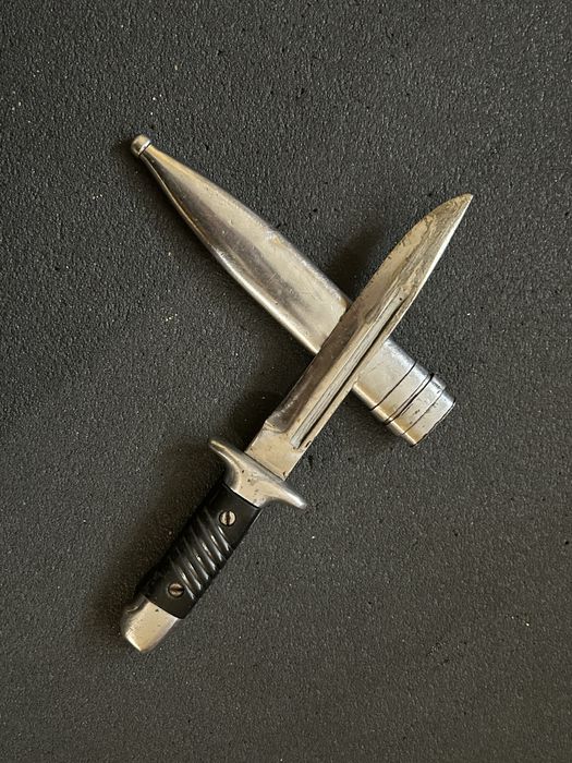 Щик Сабя Нож на Дневалния