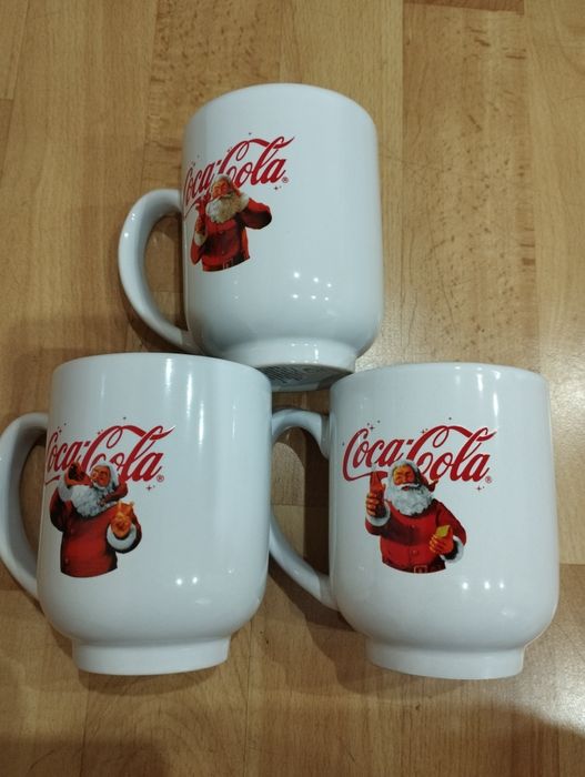 Coca Cola камионче, кутии,чаши и раница