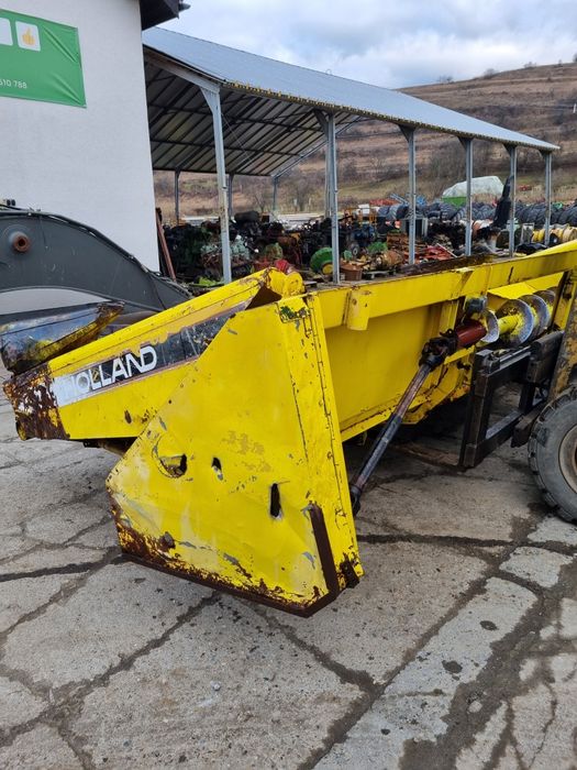 Heder/masa porumb  New Holland 6 randuri