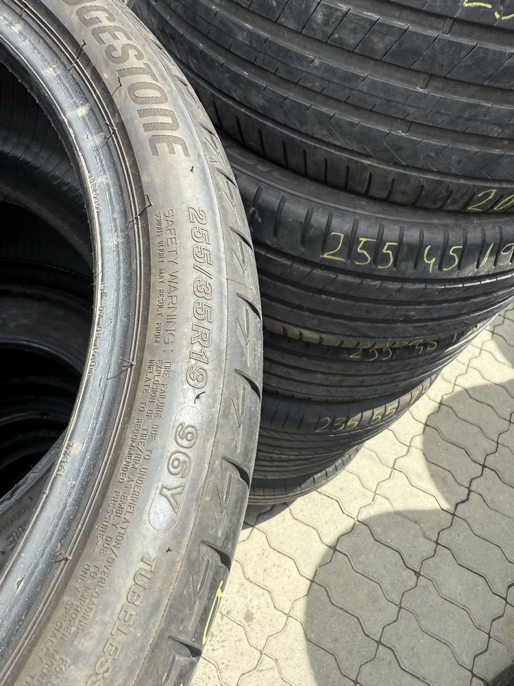 255/35/19”Set BRIDGESTONE dot 2022.anv vară.Impecabile.