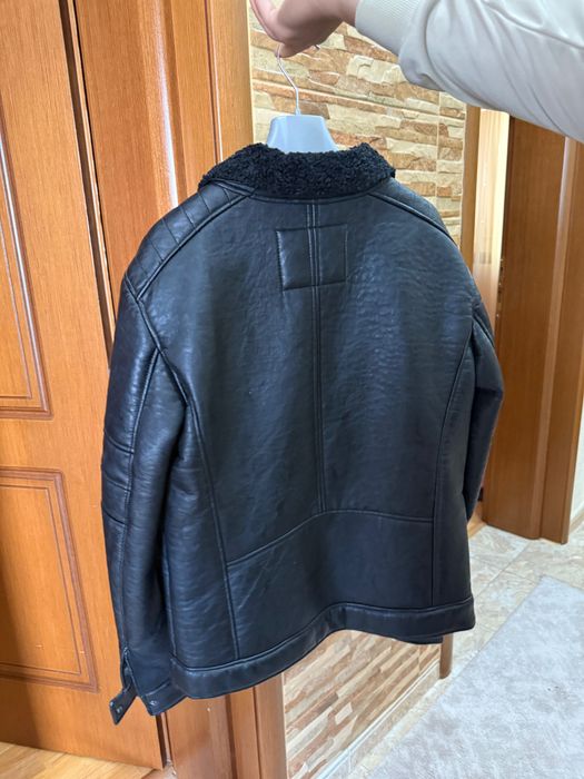 Мъжко кожено яке Guess