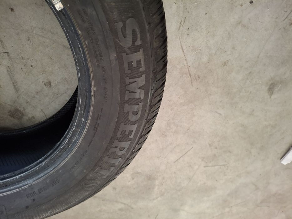 4 Anvelope de iarnă 215 65 r16 Semperit