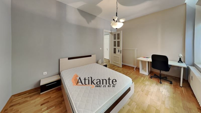 Дава се под наем Четиристаен апартамент в София, Център - 136 кв.м за 1173 € - Снимка #5