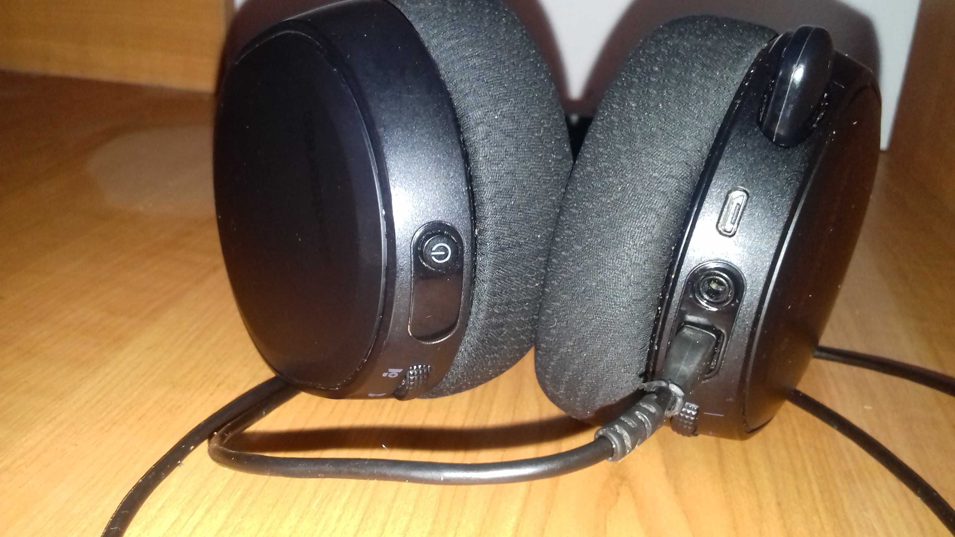 Headphones Steelseries Arctis 7