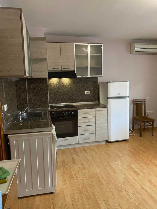 Дава се под наем Едностаен апартамент в Пловдив, Прослав - 45 кв.м за 239.7 € - Снимка #1