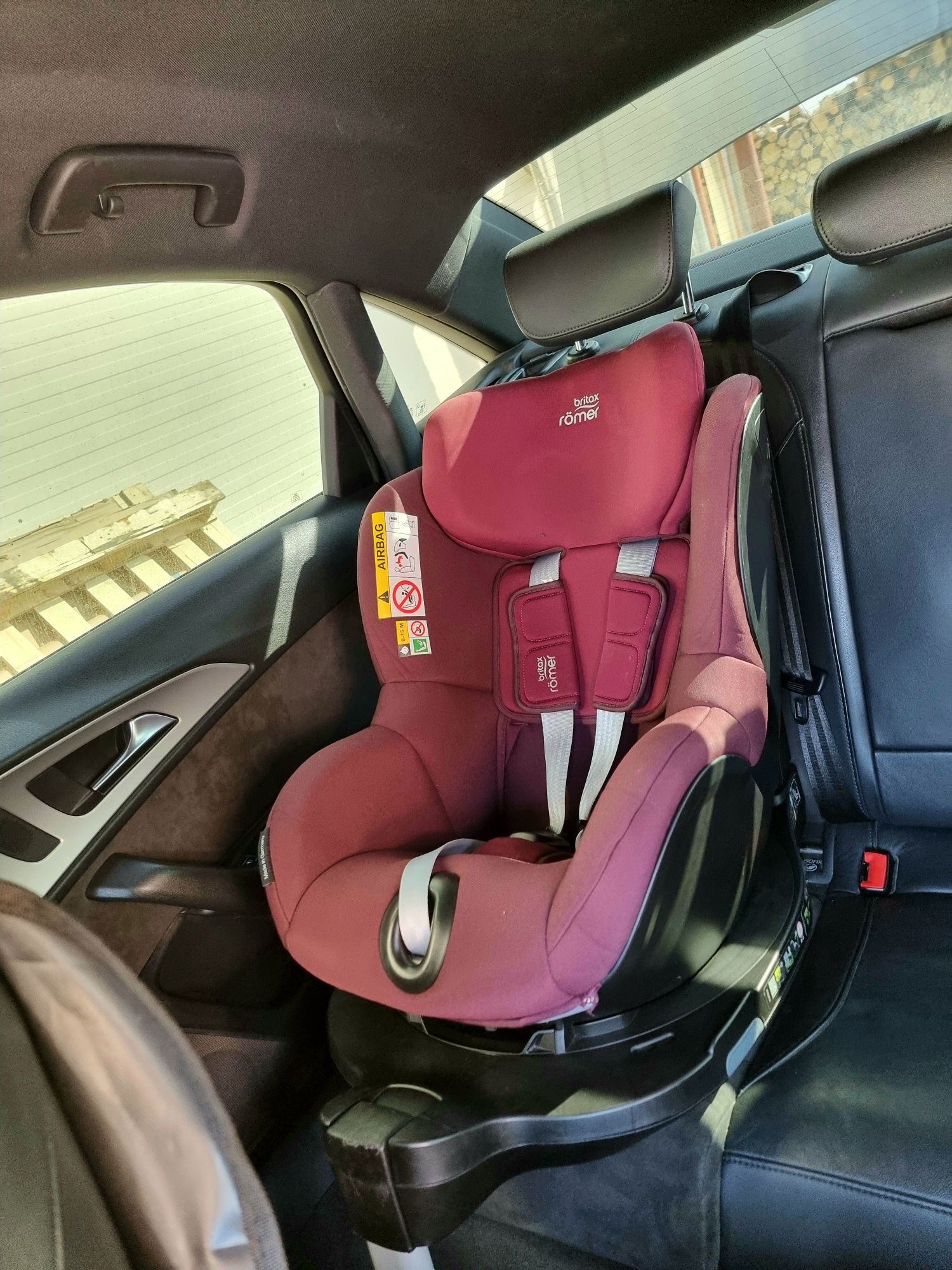 Scaun auto ISOFIX i-Size Britax Romer DUALFIX