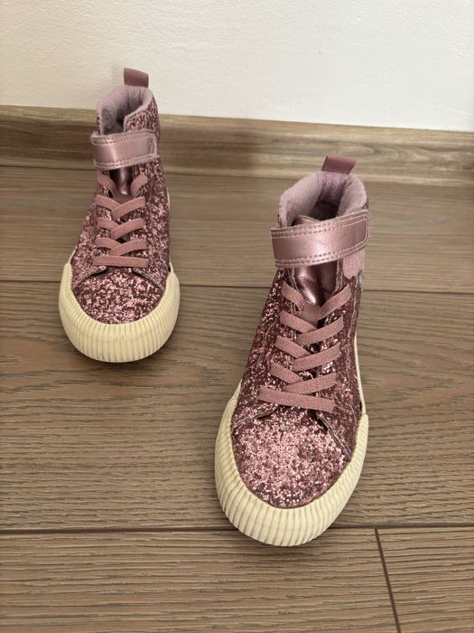 Adidasi inalti H&M, marimea 32