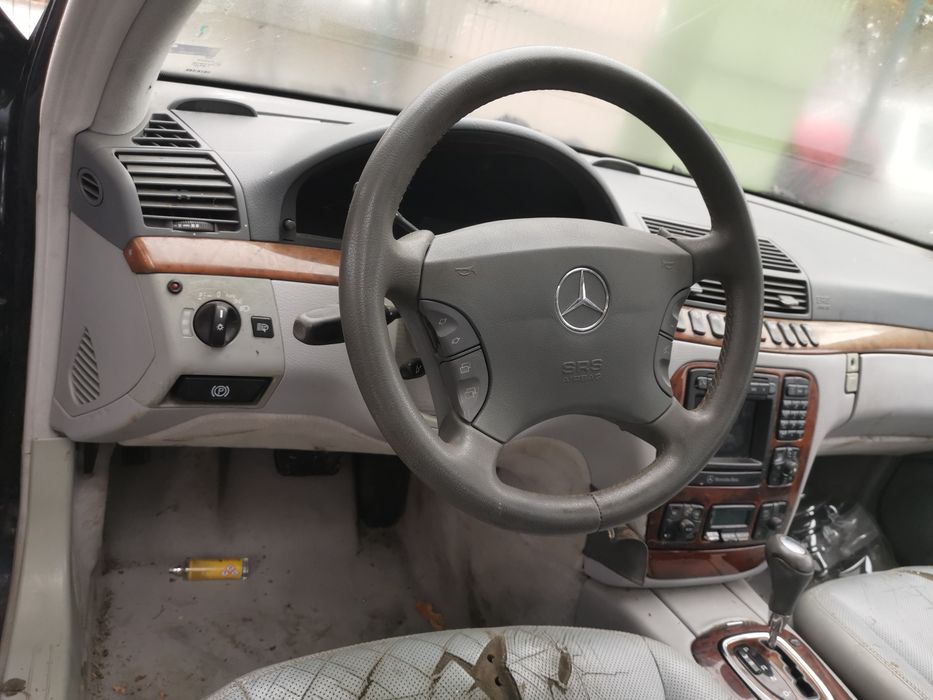 Продавам мерцедес S500 бензин пали върви цял за части има и газов инже