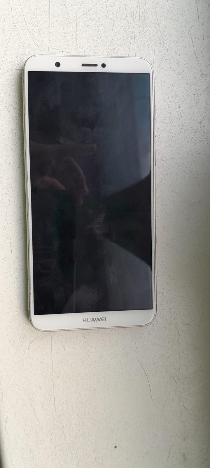 Смартфон HUAWEI 9