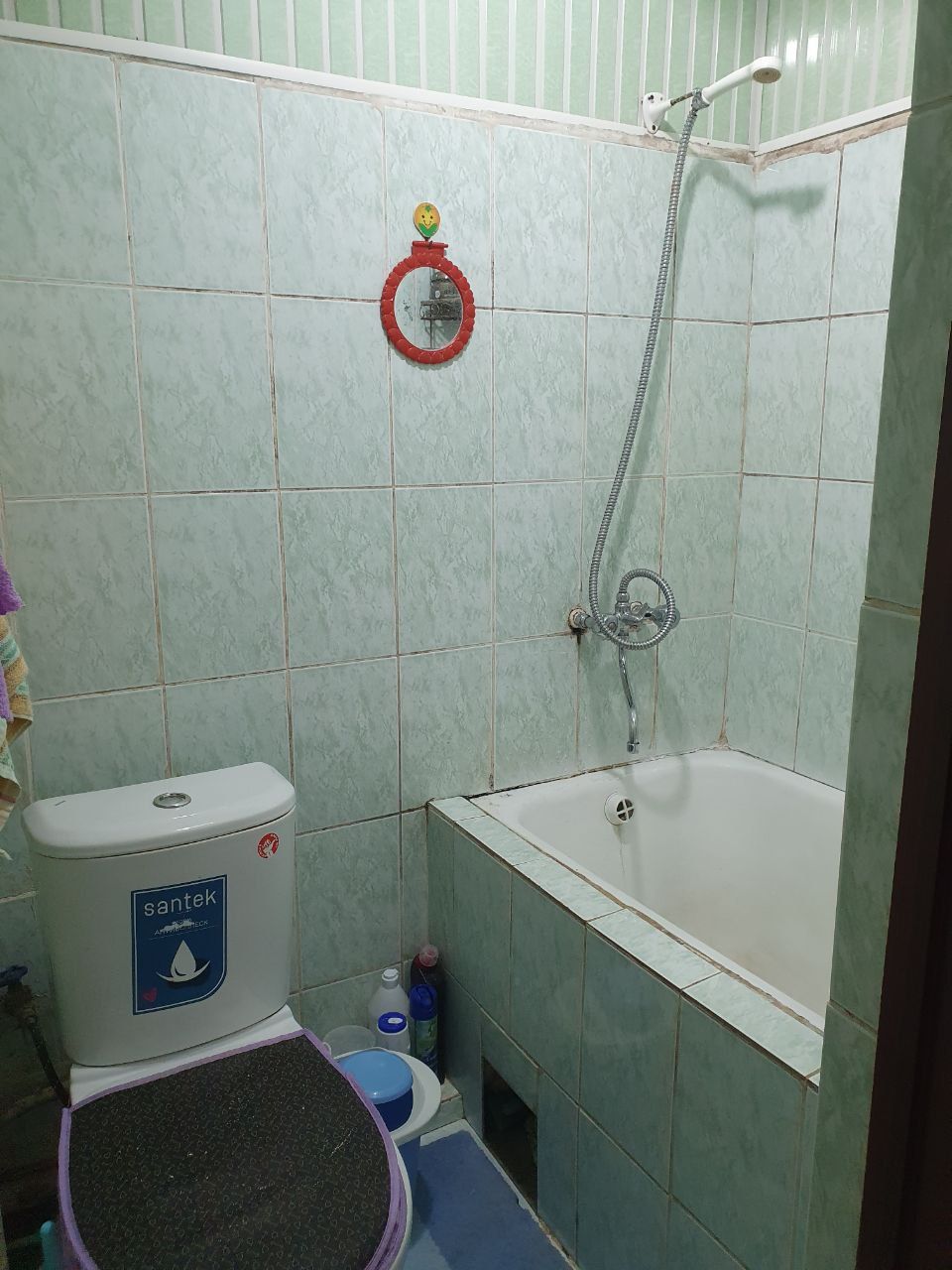 1xonalik uy 2 xonalik qlingan  1 etaj 4 etajka g'ishtli dom.