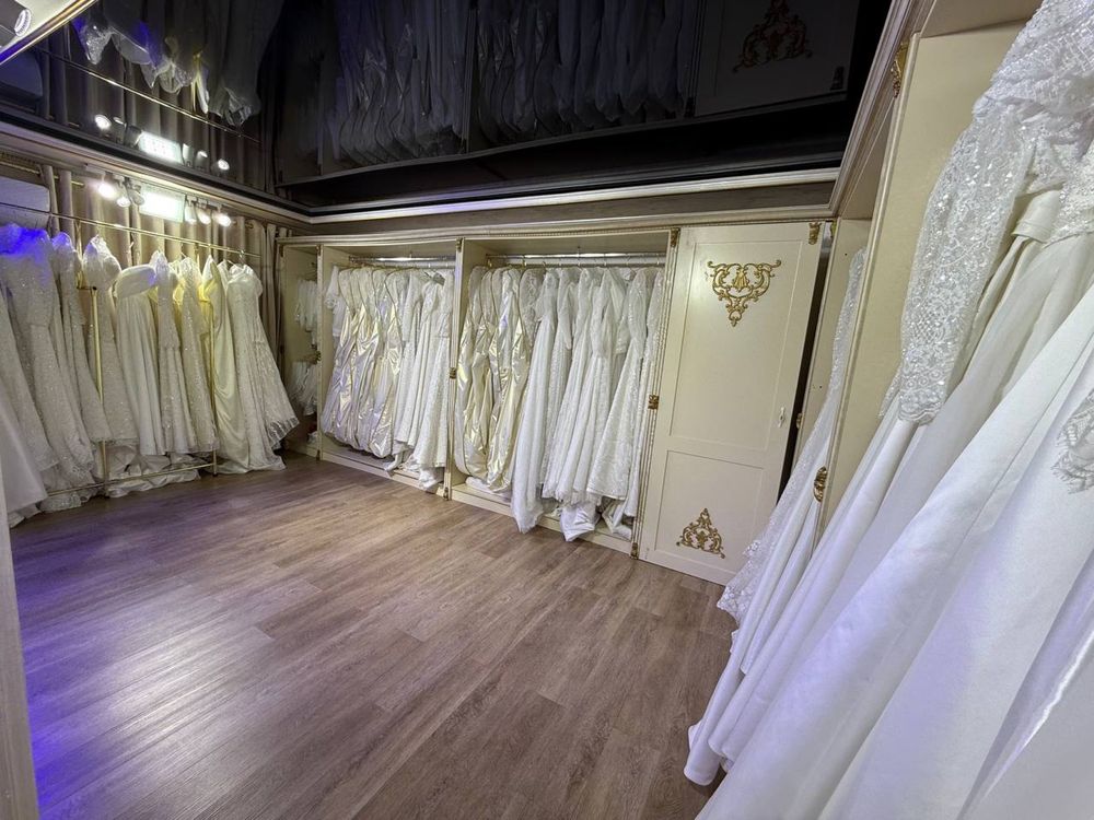 Svadebniy salon biznesi sotiladi