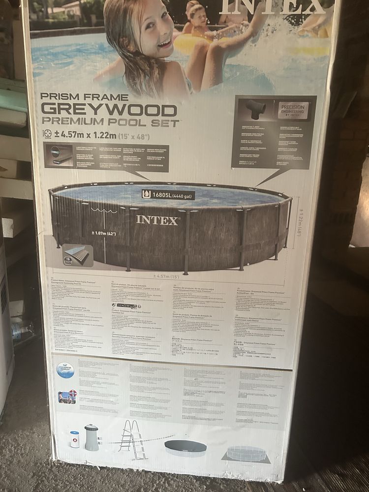 Продавам басейн INTEX
