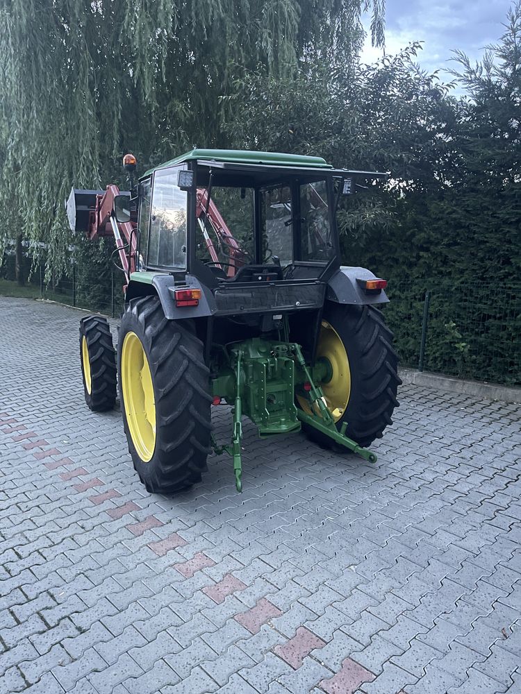 Tractor john deere 4x4  -65 cai  cu incarcator