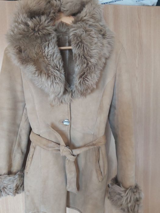 Cojoc din blana și piele naturala mărimea 38 sau S
