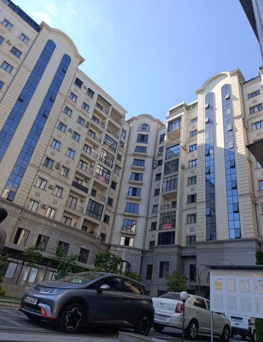 Квартира продается 2/1/11 на жк Muhtasham