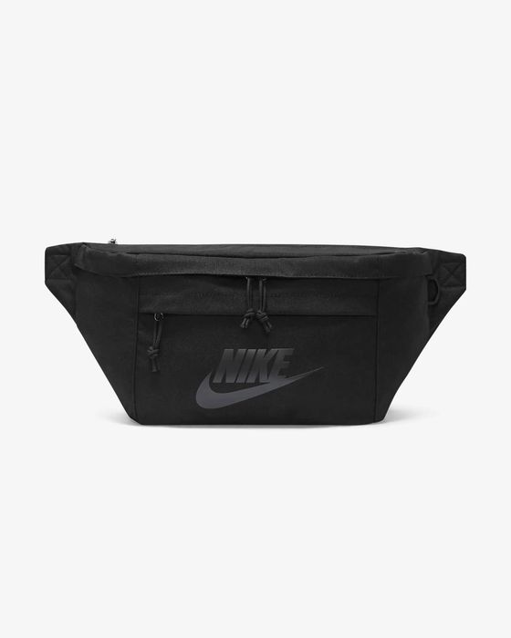 Спортна чанта Nike Sportswear Tech Pack