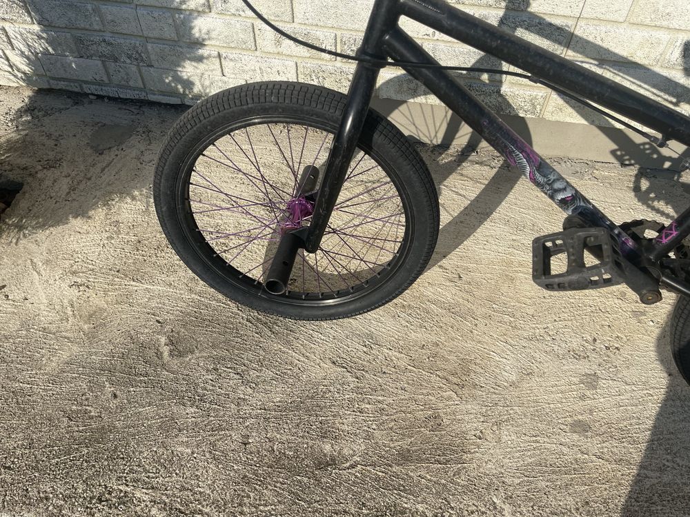 Bmx fristyle cu peguri