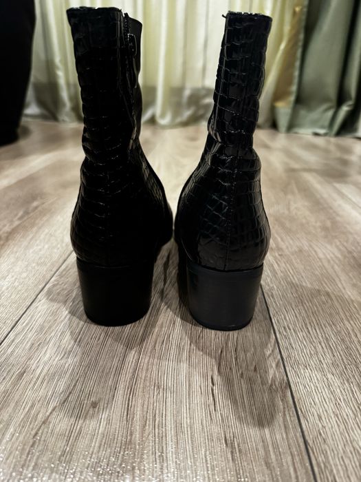 Боти от естествена кожа нови, 37 номер