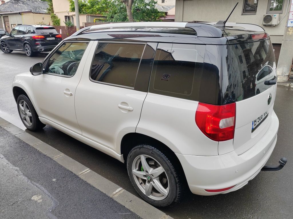 Vând Skoda Yeti impecabila