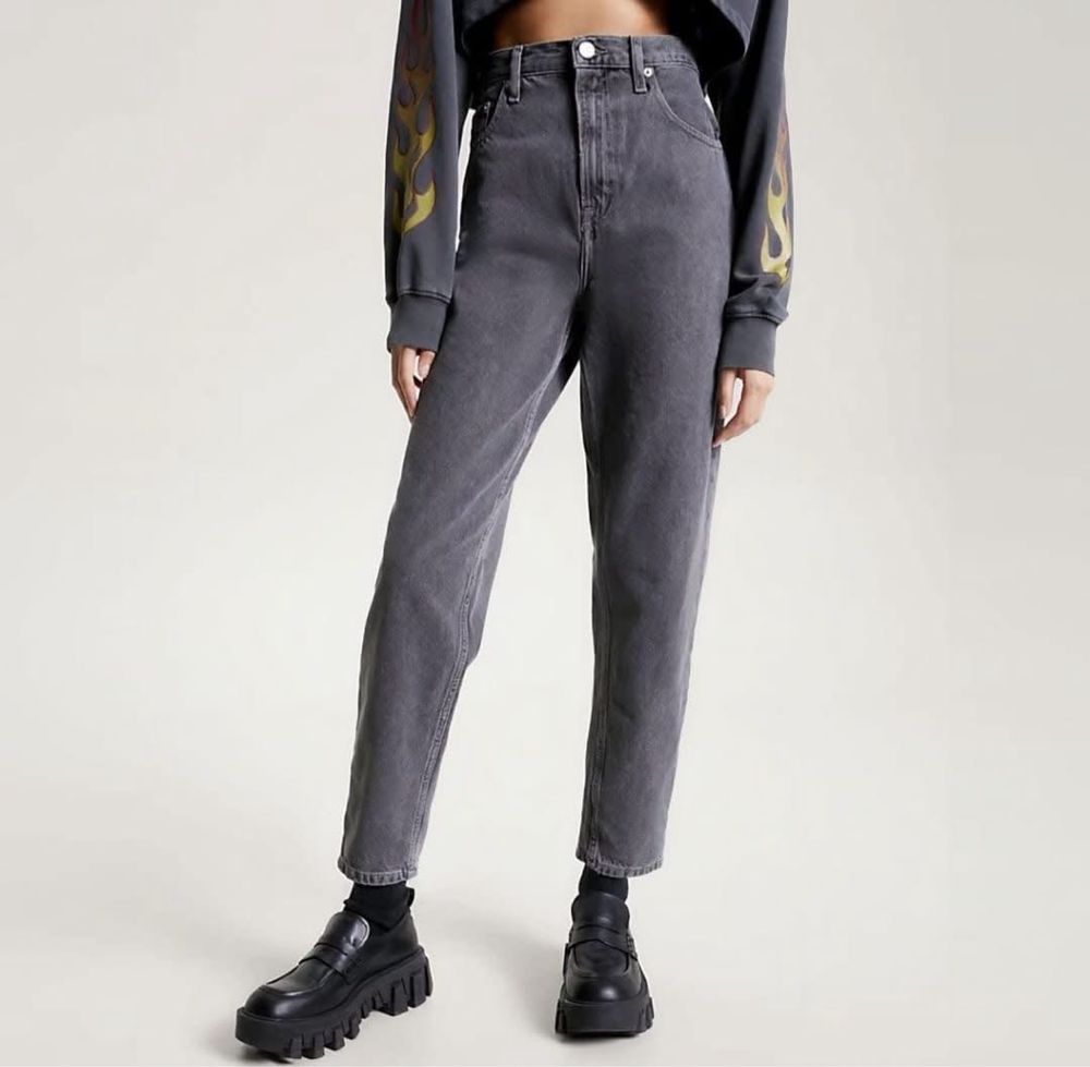 Дънки Tommy Jeans…….