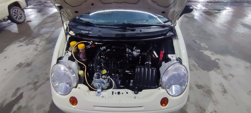 Холати аъло даражада 2та жойида краска бор 
Межикар 905, антирадар, ви