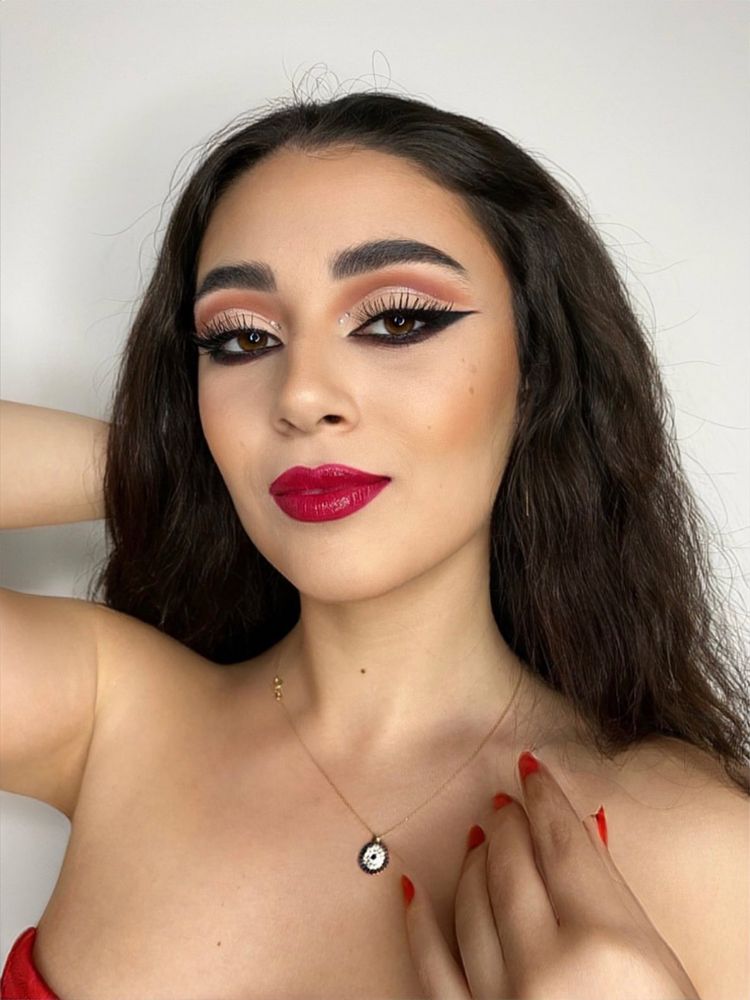Make-up profesional București
