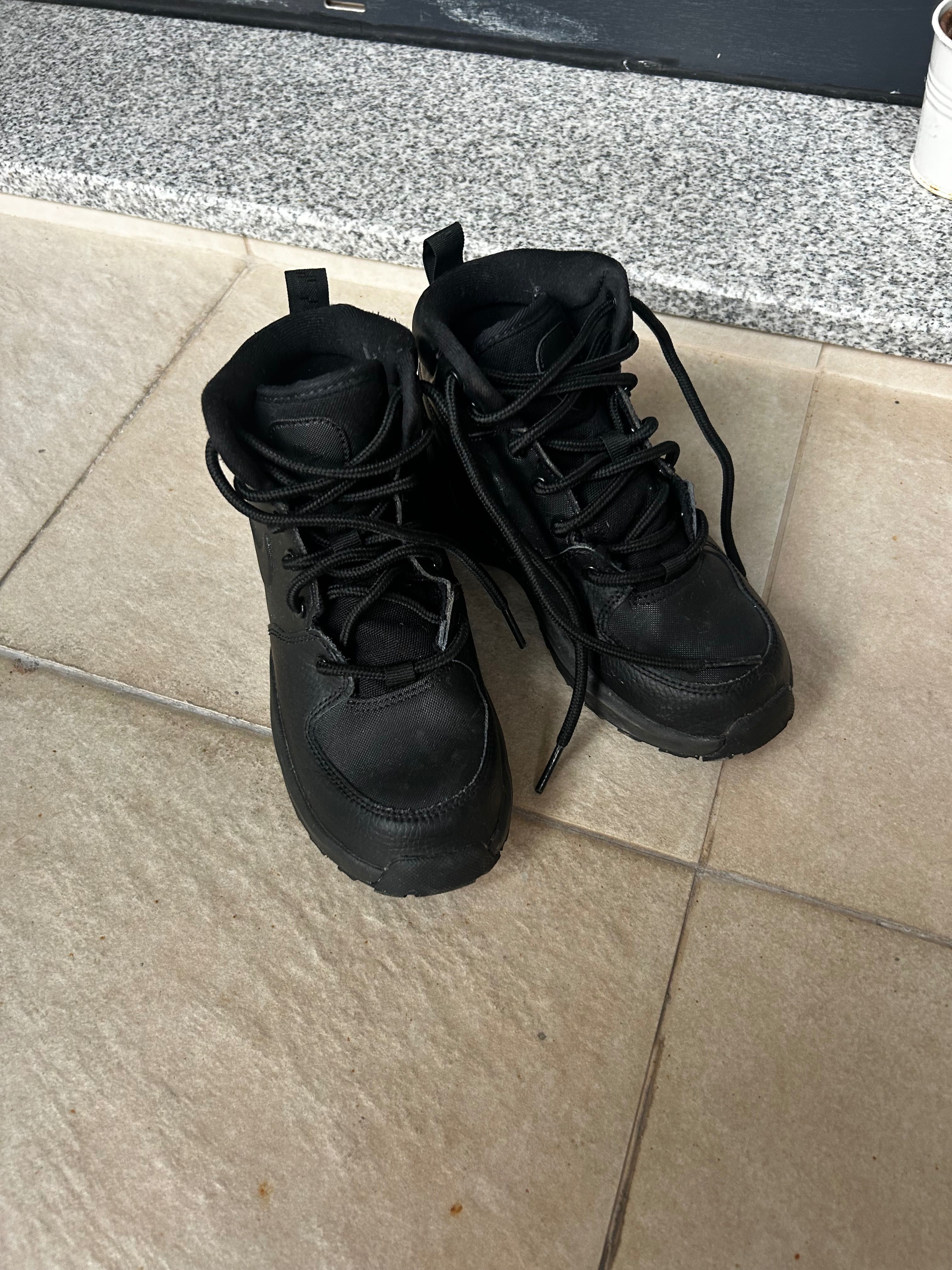 Детски зимни обувки NIKE MANOA