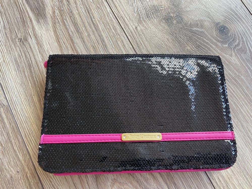 juicy couture чанта  clutch