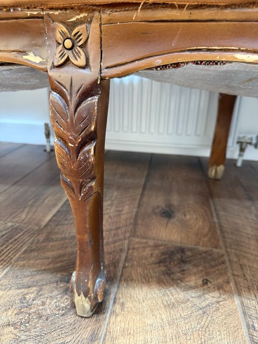 Антикварный диван- софа из натурального дерева