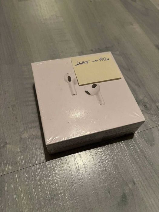 AirPods Pro 3rd generation слушалки за iPhone Оригинални НОВИ