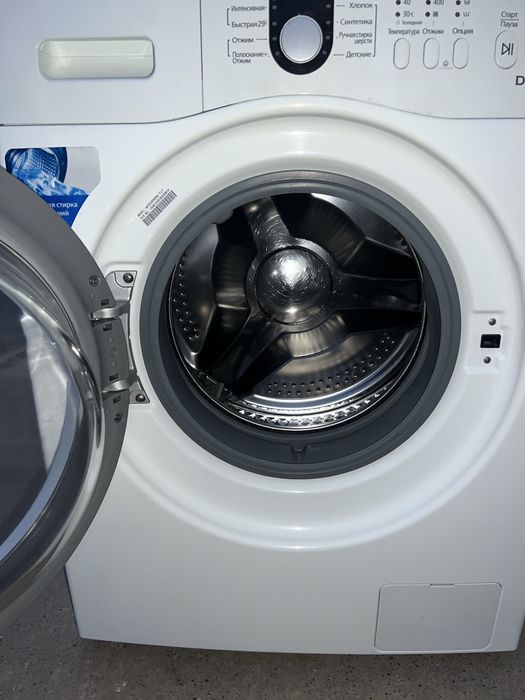 Samsung Diamond 5кг идеально состояние