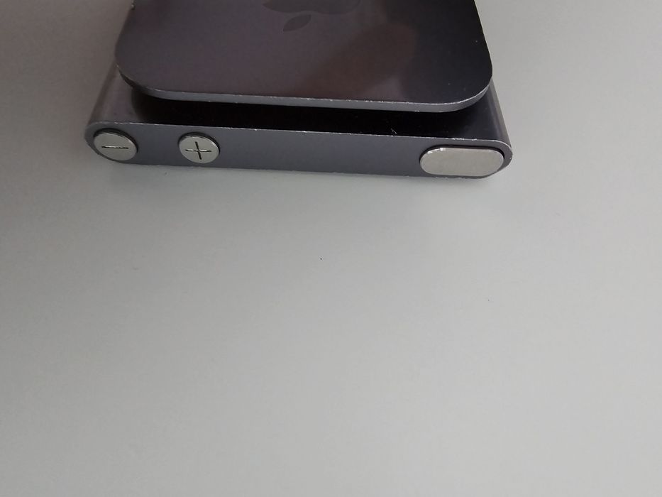 Apple Ipod nano 6th generation 16GB grey color