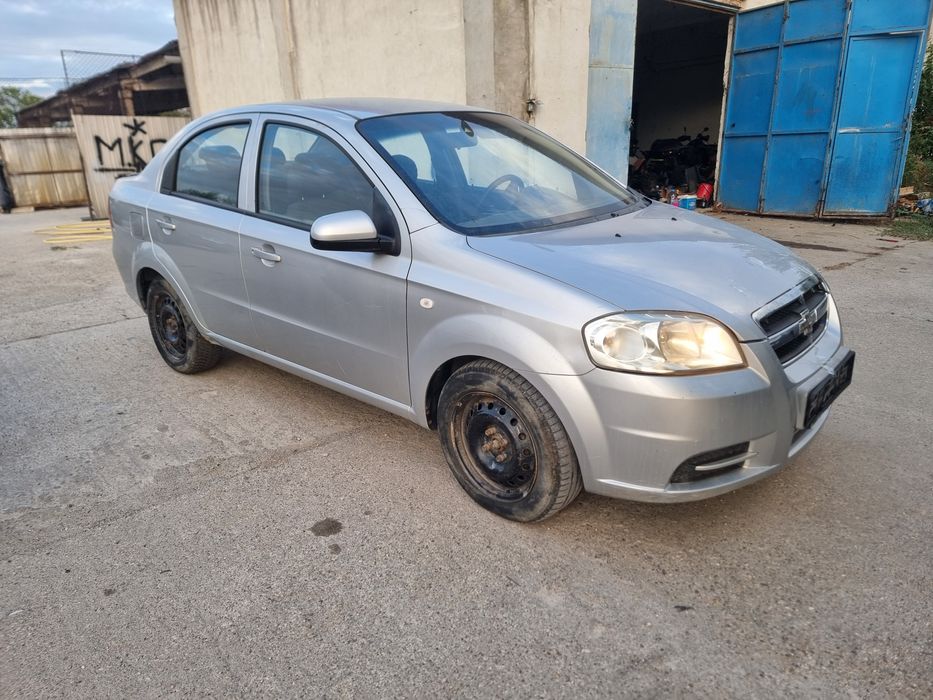 Vând chevrolet aveo 2006 berlina