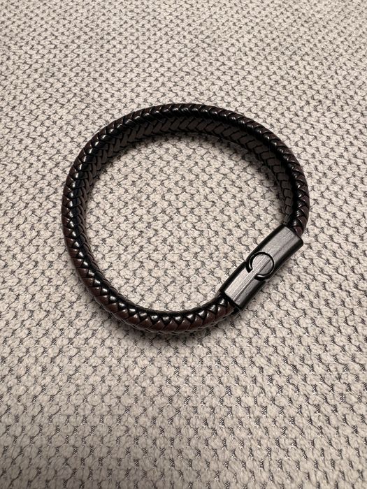 Bratara barbati noua