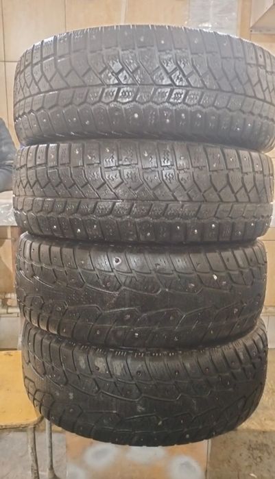 Продам 185/55/15 4 штуки зимние