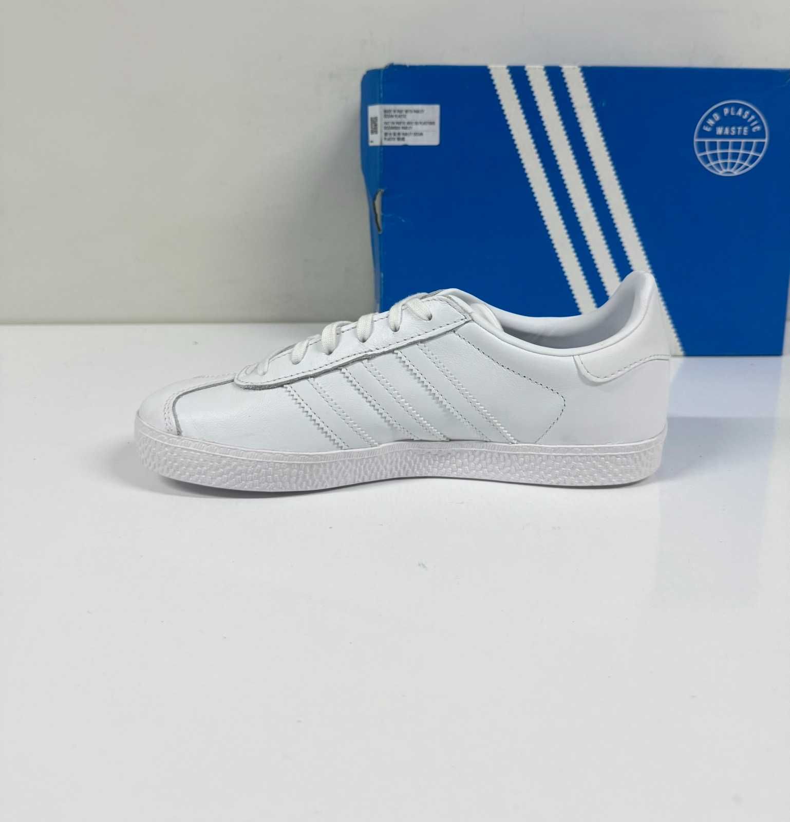 Adidas Gazelle White