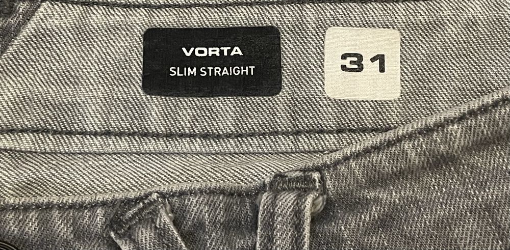 Blugi barbati Volcom marimea S spre M