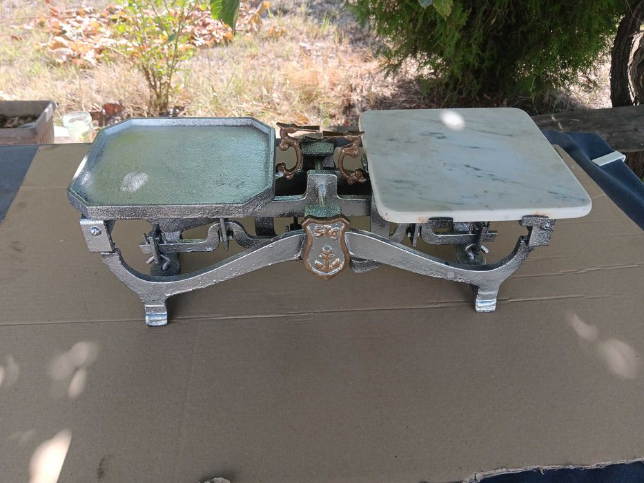 Везни  и кантари - 2 броя