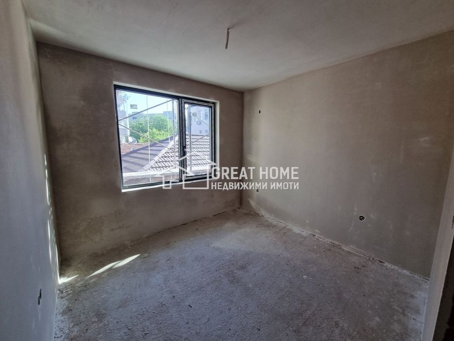 Продава се Тристаен апартамент в Търговище, Вароша - 109 кв.м за 1011 €/кв.м - Снимка #1