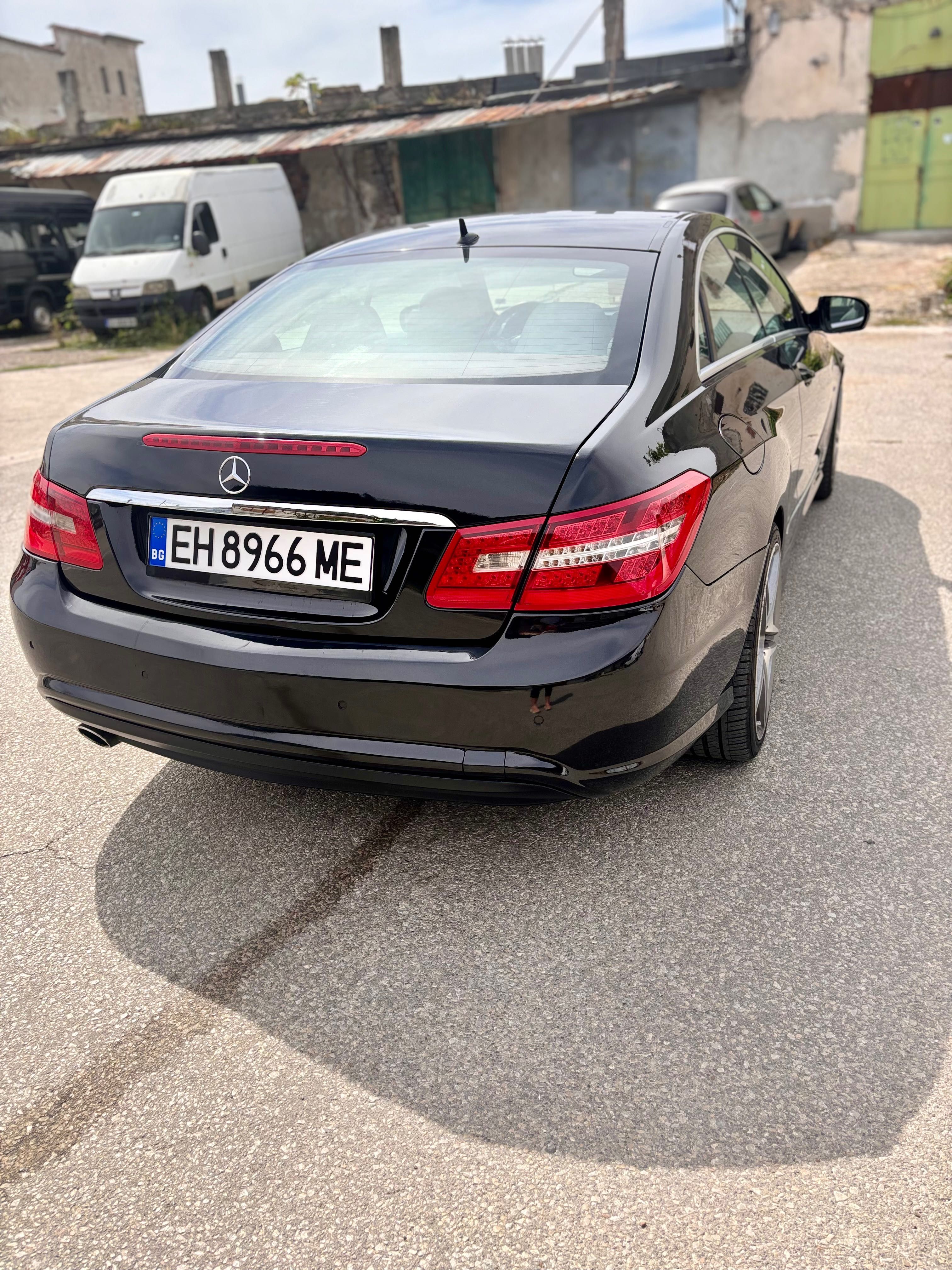 Mercedes-Benz E 250 Coupe CDI BlueEFFICIENCY