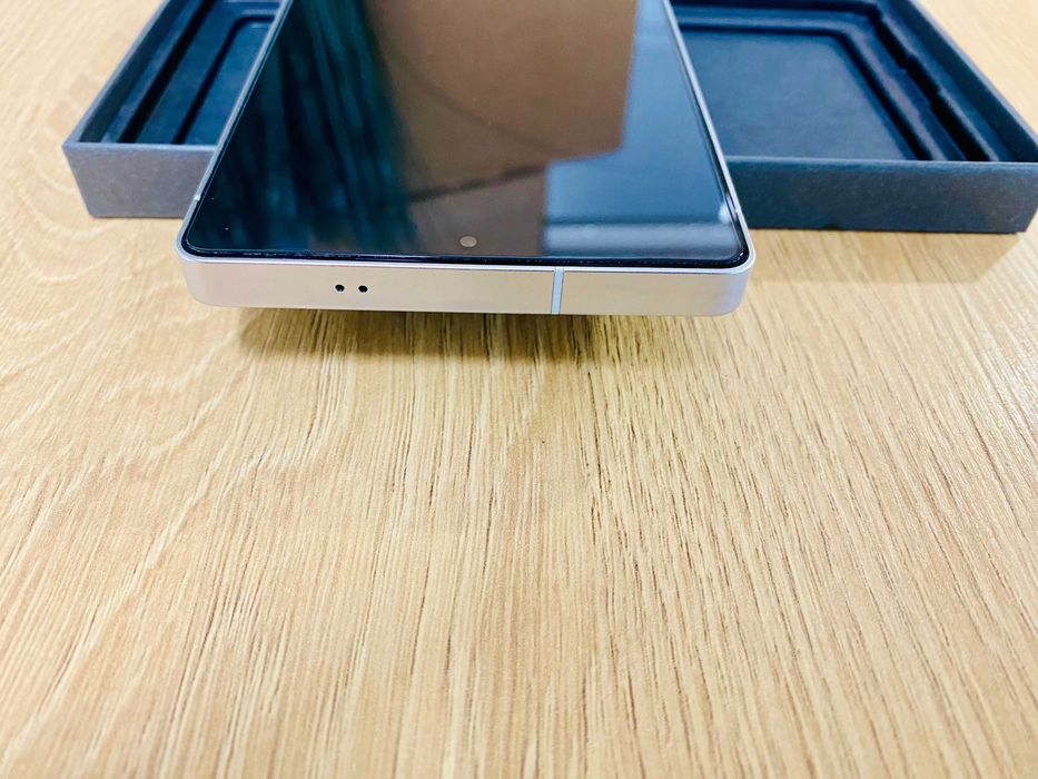 НОВ !!! Samsung S25 Ultra, 12GB RAM, 512GB, 5G, SilverBlue, Технополис