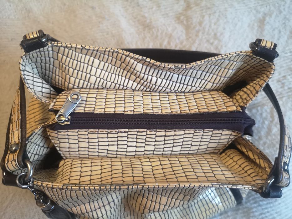 Бежаво-кафява чанта естествена кожа